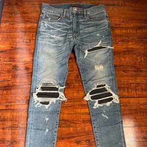 Men’s Light Wash Distressed Amiri Denim